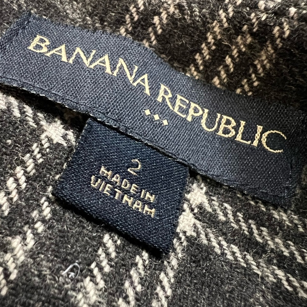 Banana Republic Skirt - Picture 6 of 6